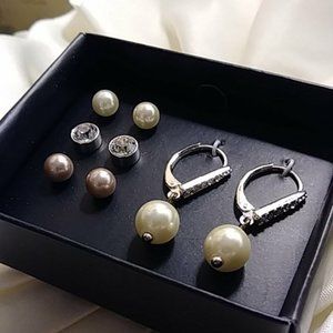 Boxed Faux Pearl Earring Set